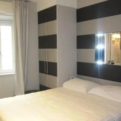 Hotel Mancino 12 Rome Italie